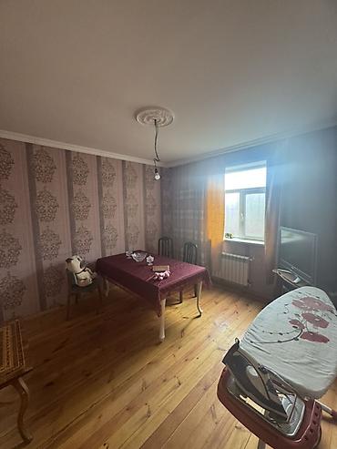 agsuda ev satilir: 5 otaqlı, 180 kv. m, Orta təmir — 9