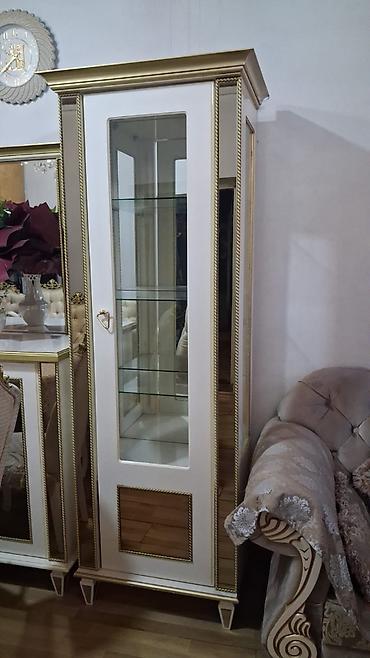 jurnalin masa: İşlənmiş, Klassik divan, Qonaq otağı üçün, Açılan — 2