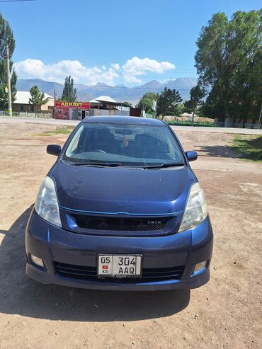 меняю дом на машину: Toyota Isis: 2005 г., 2 л, Автомат, Бензин, Вэн/Минивэн