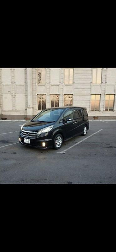 Honda Stepwgn: 2008 г., 2 л, Автомат, Газ, Минивэн