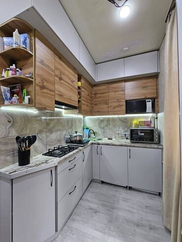Продажа квартир: 1 комната, 38 м², 105 серия, 2 этаж, Дизайнерский ремонт
