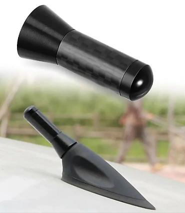 bezicne kamere za auto: Kratka sportska auto antena – karbonski izgled - Tip: univerzalna — 4