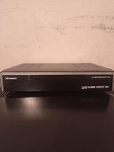 dvr 8 port: Xcruiser XDSR98HDPVR peyk qəbuledicisi Xüsusiyyətlər: - DVB-S2 — 1