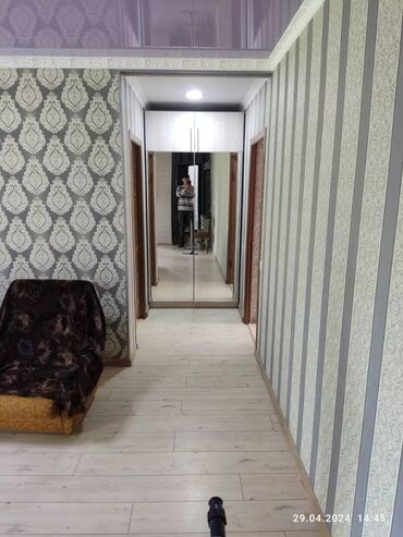 тоголок молдо фрунзе: 3 комнаты, 58 м², Индивидуалка, 2 этаж, Косметический ремонт