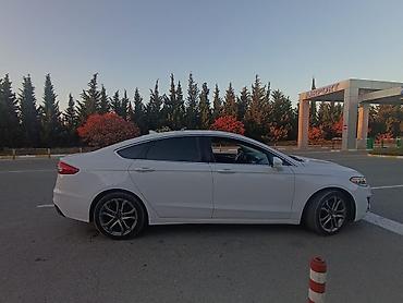 muhərrik yastığı: Ford Fusion: 1.5 l | 2018 il 260000 km Sedan — 2