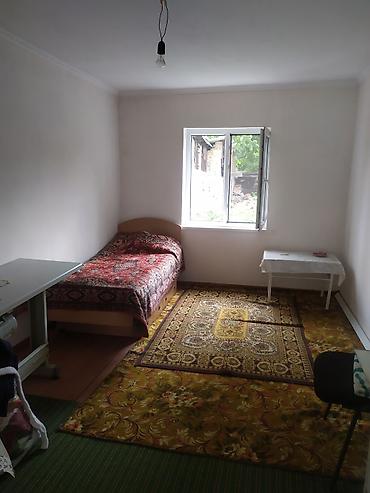 Продажа коттеджей и домов: 3 комнаты, 60 м², 4 соток, Бишкек, Восточный (старый) автовокзал Собственник — 12