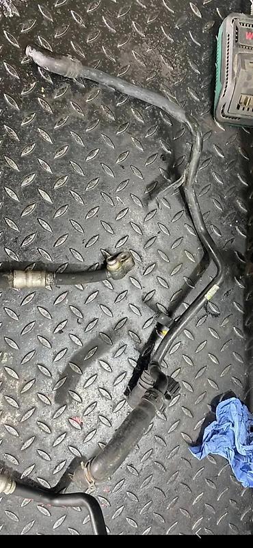 baterijski: AUDI Q5 3.0 TDI CREVO VODE 03L122157Q | Audi q5 2.0 i 3.0 tdi 2.0 — 2