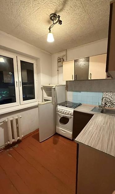 red centr: 2 комнаты, 44 м², Юг-2 мкр 104 серия, 3 этаж — 7