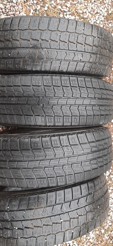 шины на 16 размер: Комплект из 4 зимних шин без шипов. Размер: 205/60 R16 92Q (индекс