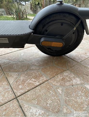 Trotineti, skejtbordovi i hoverbordovi: Prodajem elektricni trotinet Xiaomi scoter 5. Kupljen je nov u A1 i — 7
