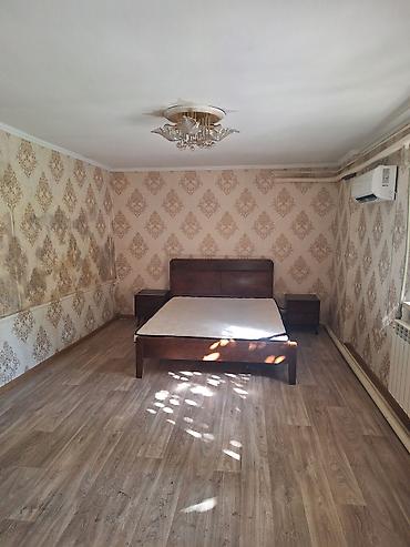 Долгосрочная аренда домов: 300 м², 6 комнат и более — 13