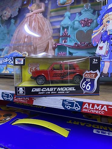 Металлическая модель машины “DIE-CAST MODEL” (Route 66) - Тип