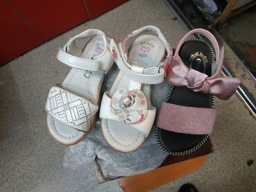 сандалики in Кыргызстан | ДЕТСКАЯ ОБУВЬ: 500 сомов!!! 500сомовПродаю детские сандалики для девочек (на