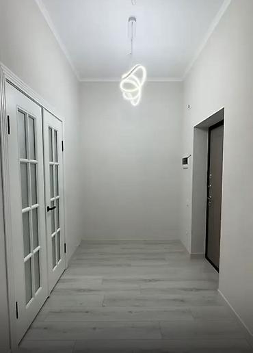 Посуточная аренда квартир: Светлая современная 1 комнатная квартира с отдельной кухней — 3