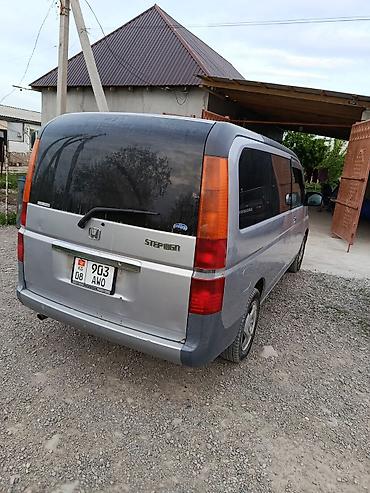 дви: Honda Stepwgn: 2003 г., Минивэн — 1