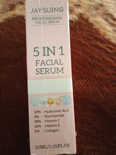 helanke od vestacke koze: Serum za lice 5 u1,hijaluronska kiselina,nijacinamid,vitamin C,vitamin