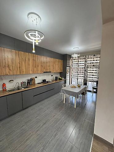 Продажа коттеджей и домов: Продаю 5 комнатный дом Адрес: Рухий Мурас 2 Серия: дом Этаж: 2 этажа — 4