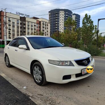 срочно продаю хонда серви: Honda Accord: 2003 г., 2.4 л, Автомат, Газ, Седан