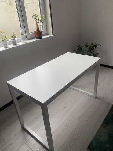 Столы: Кухонный Стол, цвет - Белый