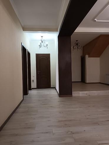 Продажа коттеджей и домов: Продается дом новопокрока, Общей площадью 400 м² . Количество — 30