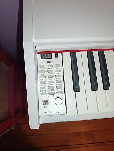 ikinci el akustik gitar: Piano, Rəqəmsal, Yeni, Ünvandan götürmə — 2