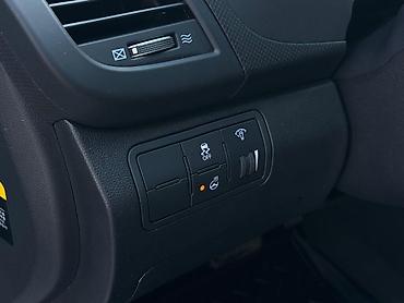 Hyundai: Hyundai Accent: 2018 г., 1.4 л, Автомат, Бензин, Седан — 8