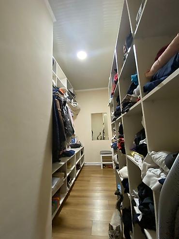 Долгосрочная аренда квартир: С ПОДСЕЛЕНИЕМ ИЩЕМ 1 девушку В 3 комнатной кв сдаем 1 комнату 2 — 4