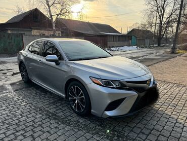 камра: Toyota Camry: 2019 г., 2.5 л, Автомат, Бензин, Седан