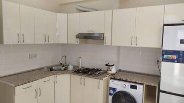 Uzunmüddətli kirayə mənzillər: Suraxanı rayonu, Əhməd Möhbalıyev küçəsi 100, 12-mərtəbəli yeni tikili -da lalafo.az — 6 Uzunmüddətli kirayə mənzillər: Suraxanı rayonu, Əhməd Möhbalıyev küçəsi 100, 12-mərtəbəli yeni tikili — 6