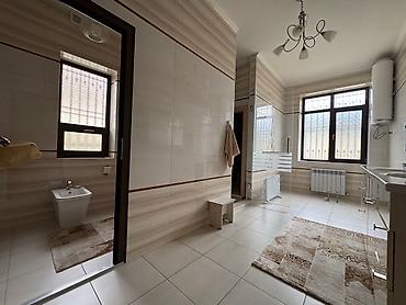 Долгосрочная аренда домов: 280 м², 4 комнаты, Видеонаблюдение, Забор, огорожен, Кондиционер — 24