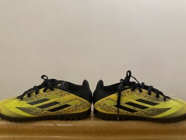 futbol ayakkabıları: Futbol butsi messi original adidas! Almaq isteyenlere zeng ve ya