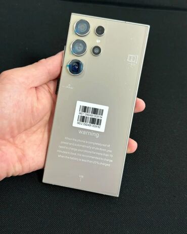 telefon redmi not 8: Samsung S25 Ultra, < 2 GB Memory Capacity, rəng - Qızılı, Barmaq izi, Face ID