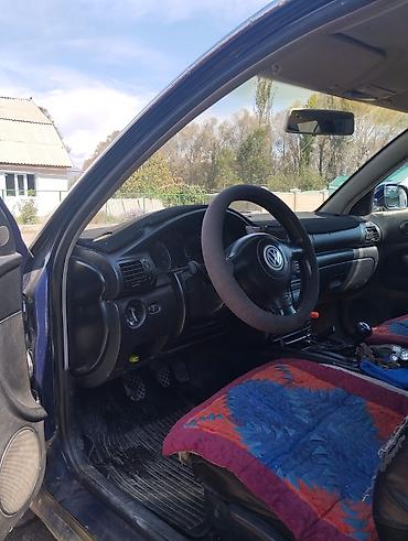 мерседес т 1: Volkswagen Passat Variant: 2002 г., 1.6 л, Кол менен иштөөчү, Универсал — 4