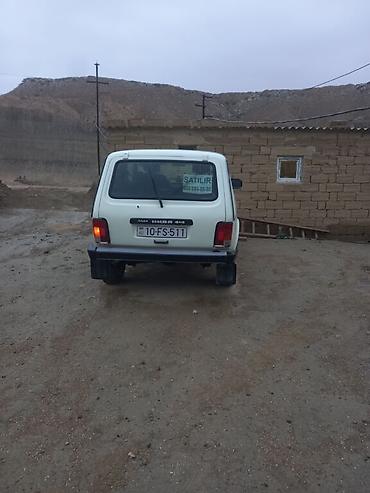 sukan lada: VAZ (LADA) 4x4 Niva: 1.7 l | 1998 il 176000 km Ofrouder/SUV — 3