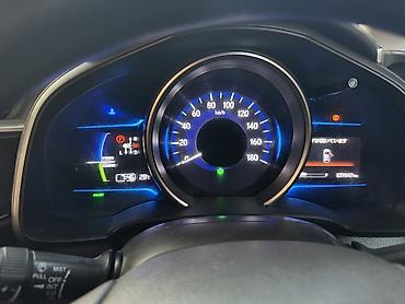 e klass: Honda Fit: 2015 г., 1.5 л, Автомат, Гибрид, Хэтчбэк — 8