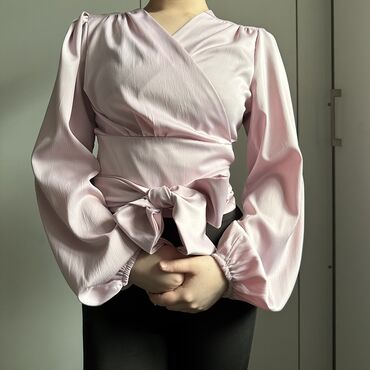 женские рубашки и блузки: Блузка, Solid print