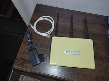 роутер тп линк 740: WiFi роутер TP-Link TL-WR940ND v2, три антенны, 4 порта 100мб\с с