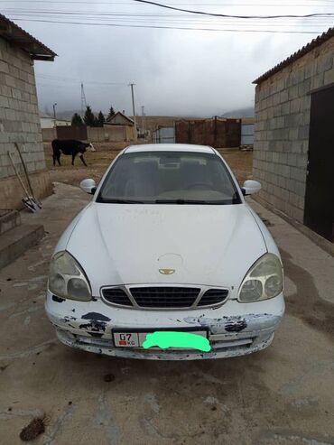 матор нет: Daewoo Nubira: 2001 г., 1.6 л, Механика, Бензин, Седан