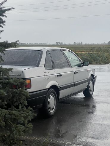 пассат вента: Volkswagen Passat: 1.8 л | 1991 г. | Седан