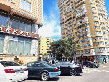 Anbar və emalatxanalar: Nəsimi rayonu, “20 Yanvar” metrosuna yaxı təmirli (hal-hazırda