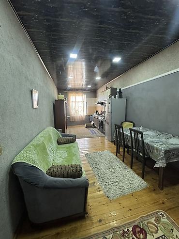 Daşınmaz əmlak: 4 otaqlı, 120 kv. m, Orta təmir — 6
