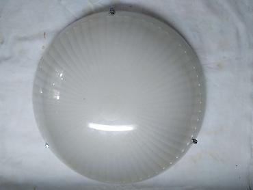 spric 200ml: Plafonjera metalna sa drvenim ramom okrugla dia 30 cm. "staklo" je od — 3