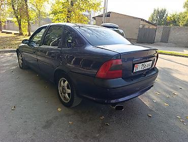 рино тешка 520: Opel Vectra: 1998 г., 2 л, Механика, Бензин, Седан — 5