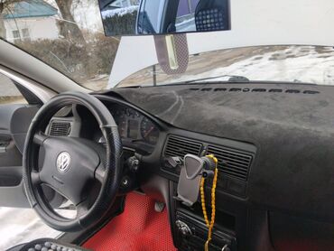 Volkswagen: Volkswagen Golf: 2001 г., 1.6 л, Механика, Бензин, Хэтчбэк — 19