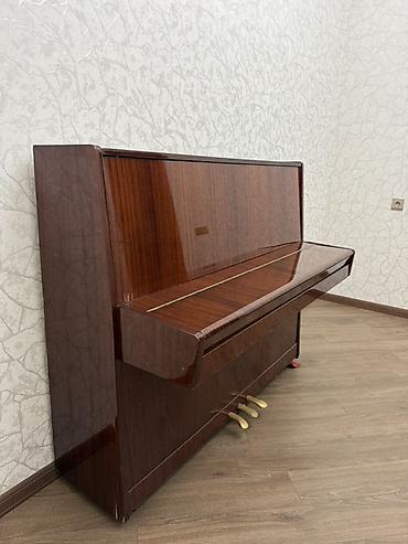 elektron pianolar: Belarus Piano. Az istifadə olunub Yeni kimidir Tam işləkdir heçbir — 2