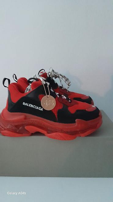 balenciaga srbija: Balenciaga patike – model Triple S - Veličina: 38 (kalup veći — 1