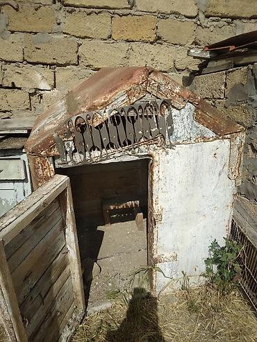 it yuvasi satilir: Metallik it evi / Küçük heyvan üçün qapalı yuva qusxana - Material — 1
