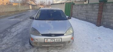 Ford: Ford Focus: 2001 г., 1.6 л, Механика, Бензин, Хэтчбэк