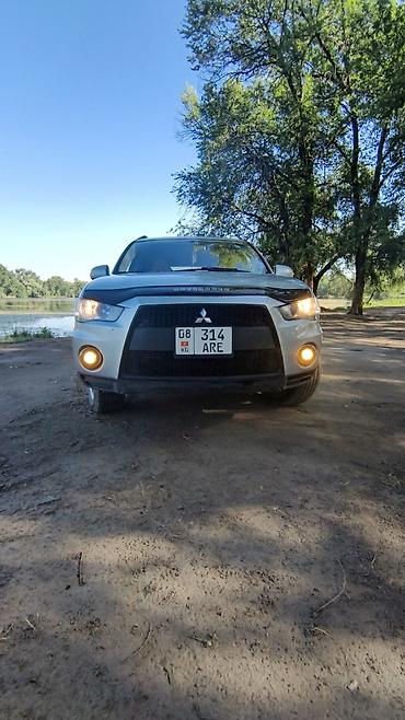 2009: Mitsubishi Outlander: 2009 г., 3 л, Автомат, Бензин, Кроссовер — 1