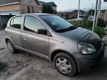 таета бревис: Toyota Yaris: 2004 г., 1 л, Механика, Бензин, Хэтчбэк